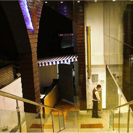 Hotel Rajashree Palace Sziliguri Kültér fotó