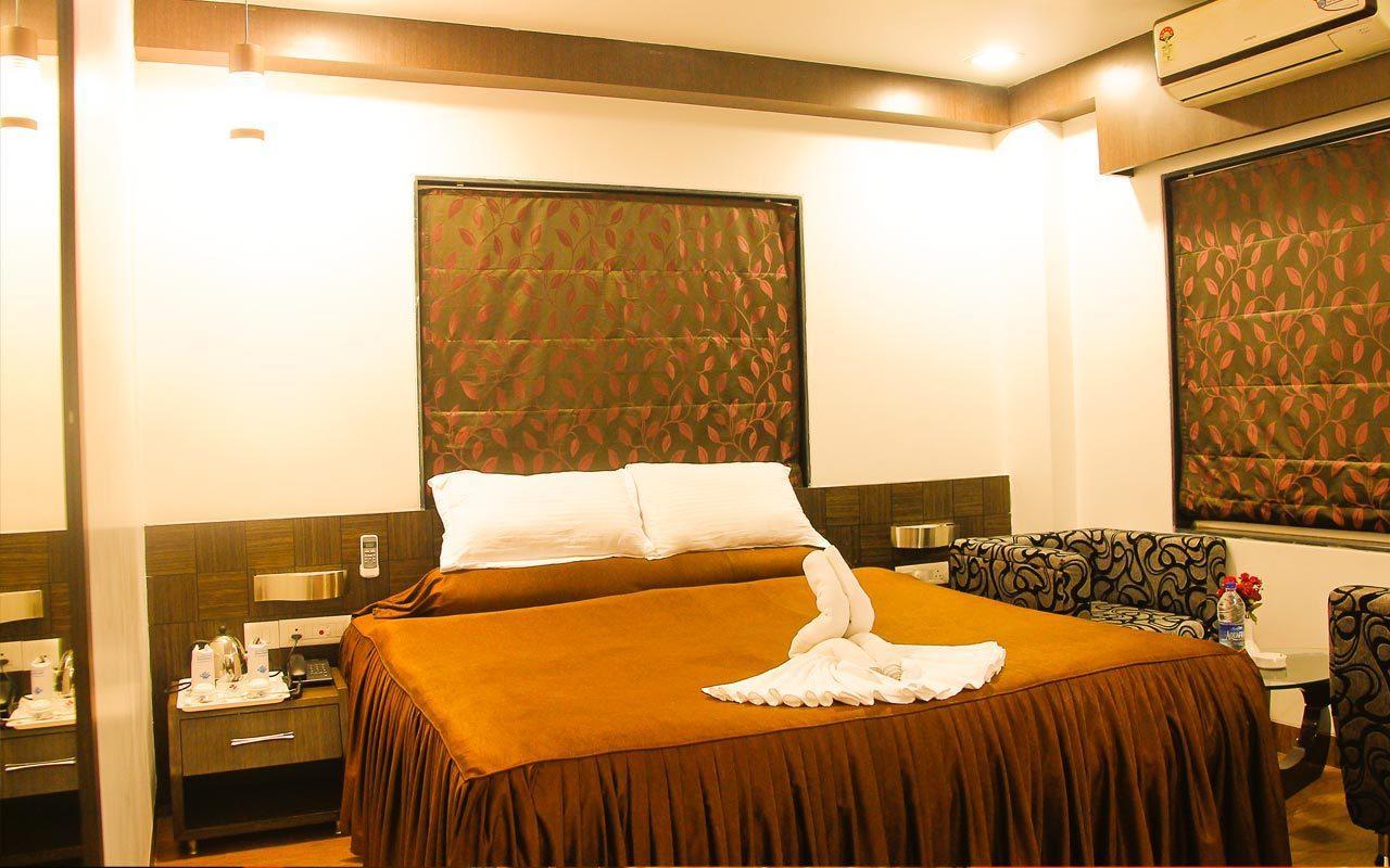 Hotel Rajashree Palace Sziliguri Kültér fotó